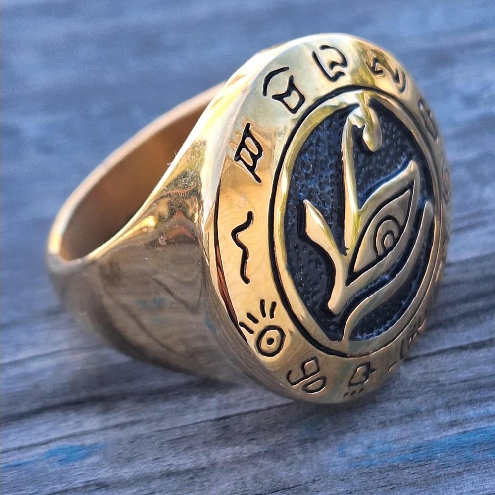 Eye of Horus Ring - Picture 7 of 11